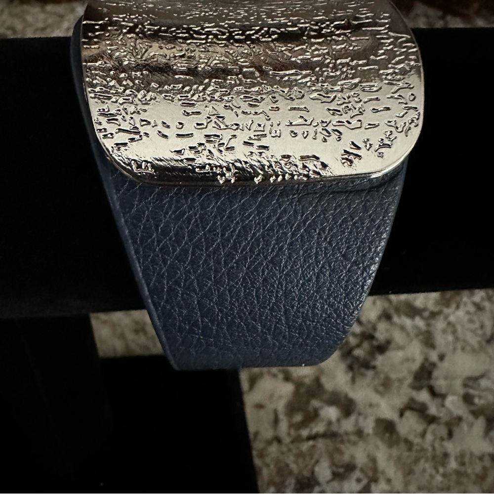 Bracelet - Picture 2 of 2